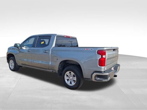 Used 2025 Chevrolet Silverado 1500 LT image 11