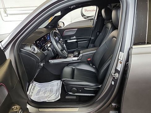 Used 2022 Mercedes-Benz EQB 300 4MATIC image 9