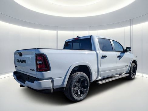 New 2026 RAM 1500 4x4 Crew Cab image 3