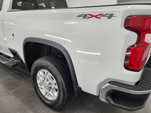 Used 2022 Chevrolet Silverado 2500 LTZ w/ Safety Package image 31