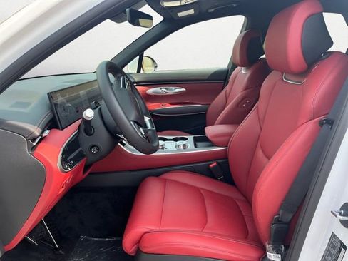 New 2026 Genesis GV70 3.5T Sport Advanced image 9