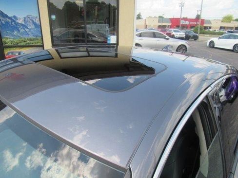 Used 2018 Honda Accord EX-L image 8