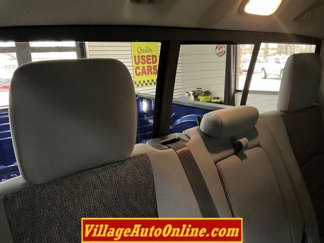 Used 2019 RAM 1500 Classic SLT w/ Luxury Group AWD/4WD image 35
