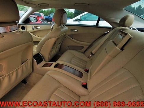 Used 2006 Mercedes-Benz CLS 500 image 10