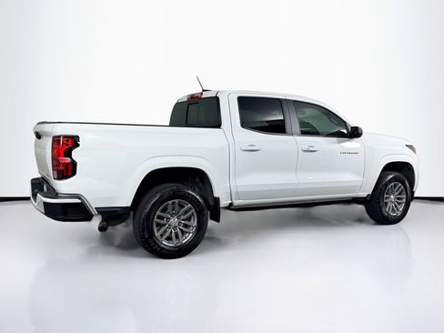 Used 2024 Chevrolet Colorado LT w/ LT Convenience Package image 9