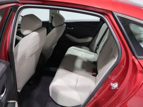 Used 2024 Honda Accord EX image 18