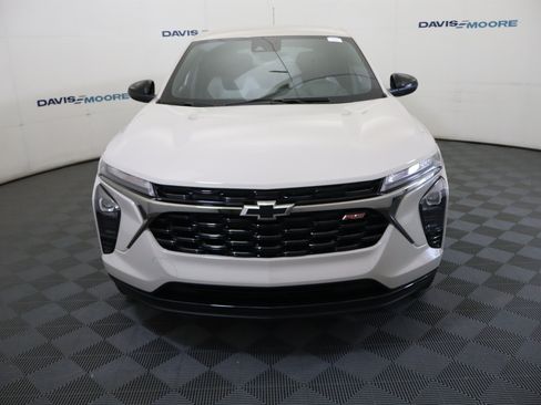 New 2026 Chevrolet Trax RS FWD image 14