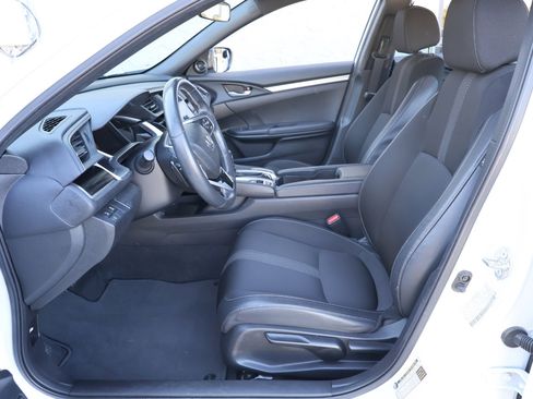 Used 2020 Honda Civic Sport image 12