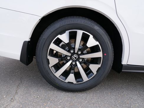 New 2026 Honda Odyssey EX-L image 10