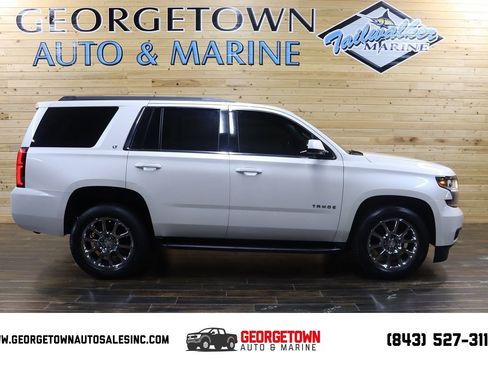 Used 2015 Chevrolet Tahoe LT RWD image 1