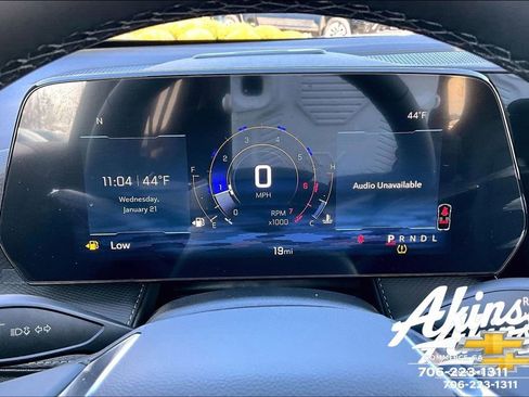 New 2026 Chevrolet Equinox LT w/ Convenience Package II FWD image 9