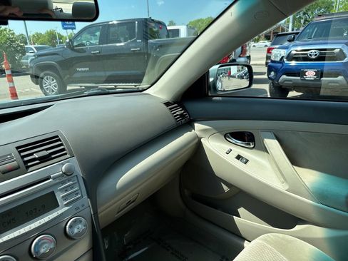 Used 2011 Toyota Camry LE w/ LE Extra-Value Pkg FWD image 27