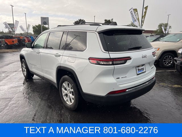 Used 2023 Jeep Grand Cherokee L Limited AWD/4WD image 3
