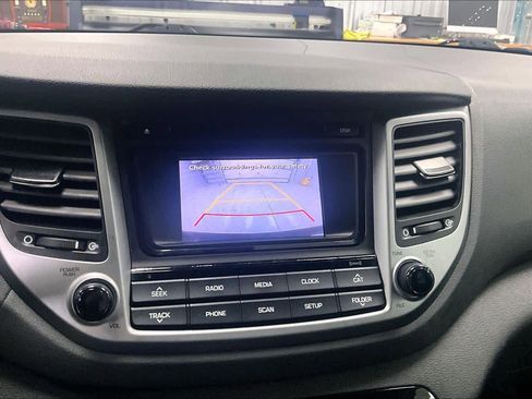 Used 2017 Hyundai Tucson SE image 27