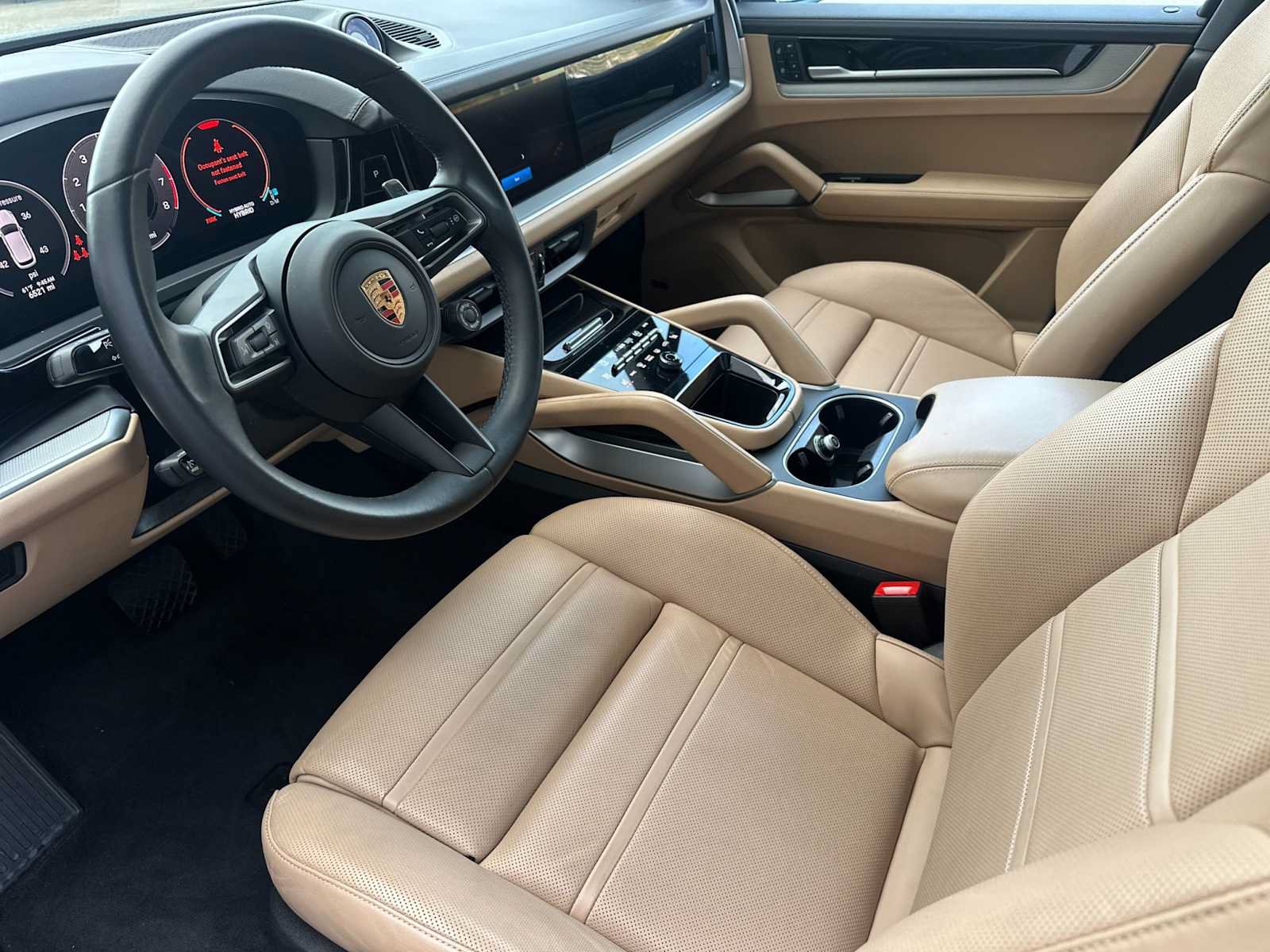 Certified 2025 Porsche Cayenne E-Hybrid AWD/4WD image 4