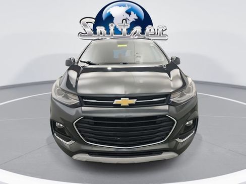 Used 2017 Chevrolet Trax Premier image 3