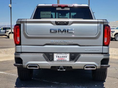 Used 2026 GMC Sierra 1500 Denali Ultimate AWD/4WD image 6
