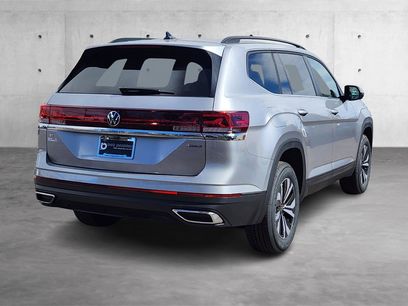 New 2025 Volkswagen Atlas SE