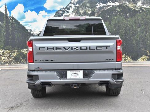Used 2021 Chevrolet Silverado 1500 RST w/ LPO, Blackout Package AWD/4WD image 10