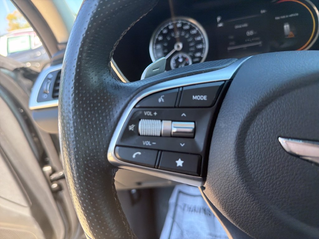 Used 2022 Genesis G70 3.3T RWD image 23