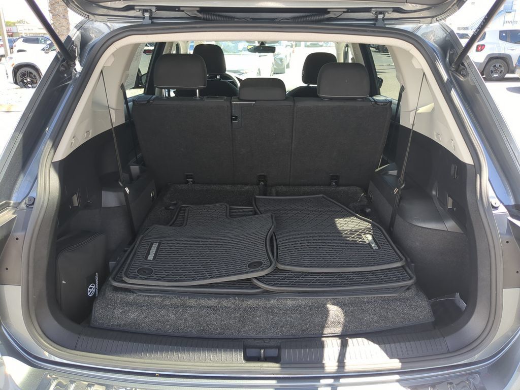 Certified 2023 Volkswagen Tiguan S FWD image 9