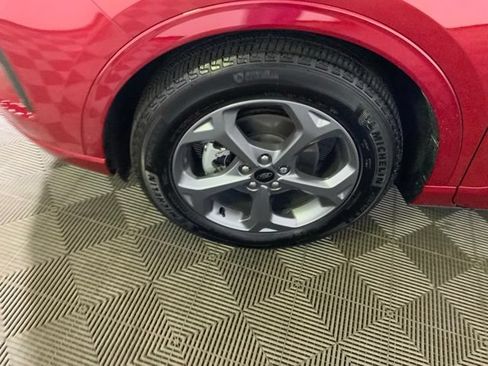 Used 2024 Ford Escape ST-Line w/ Cold Weather Package FWD image 20
