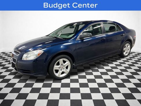 Used 2011 Chevrolet Malibu LS FWD image 4