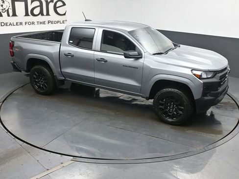 New 2026 Chevrolet Colorado W/T w/ WT Custom Package AWD/4WD image 16