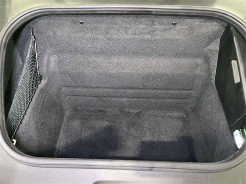 Used 2021 Porsche 911 Carrera image 21