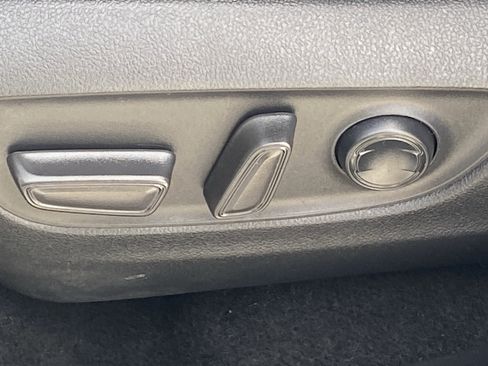 Certified 2024 Toyota RAV4 XLE image 28