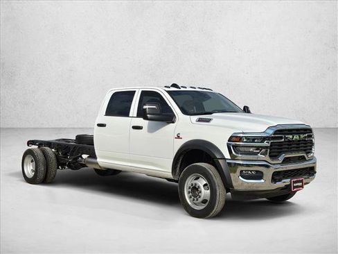 New 2026 RAM 5500 Tradesman w/ Chrome Appearance Group image 6