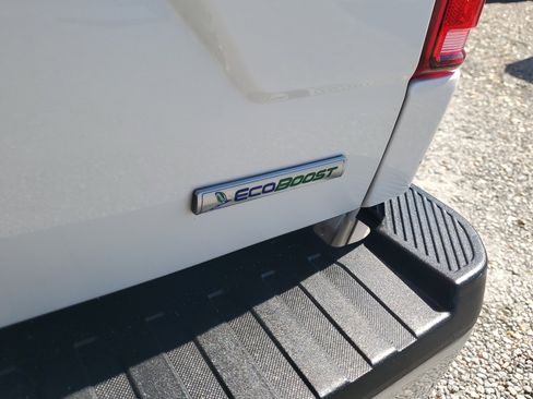 Used 2019 Ford F150 Lariat image 9