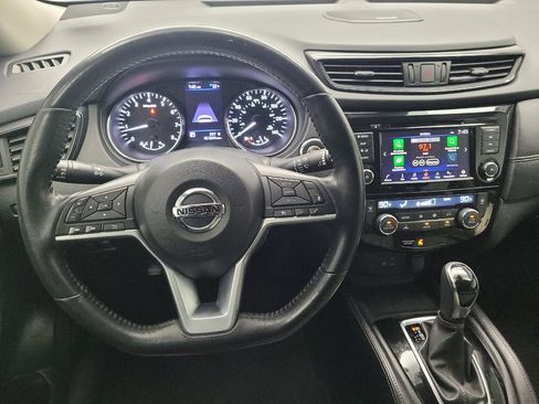 Used 2018 Nissan Rogue SL w/ Premium Package image 22
