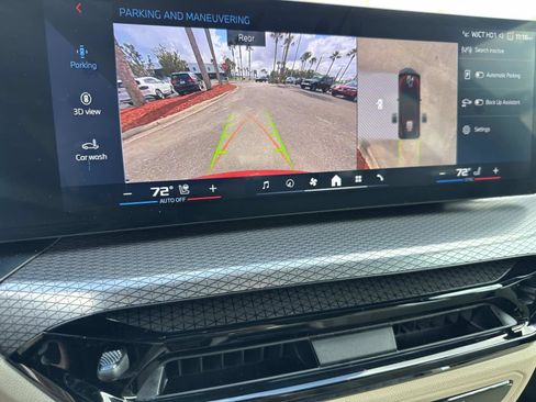 Certified 2025 BMW M440i image 22