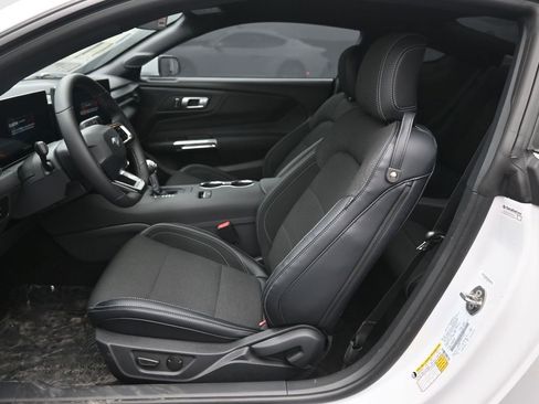 New 2026 Ford Mustang Coupe image 27