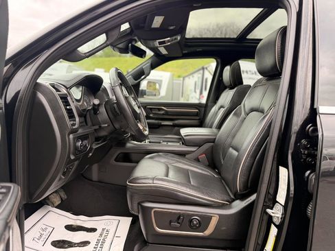 Used 2019 RAM 1500 Limited AWD/4WD image 32