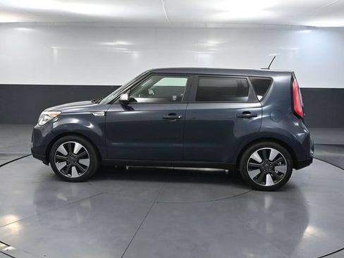 Used 2014 Kia Soul ! w/ Sun & Sound Package FWD image 9