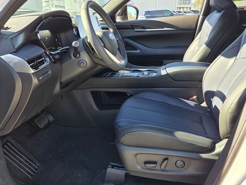 New 2026 INFINITI QX60 Sport w/ Dark Cargo Package image 11