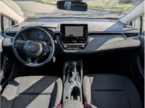 Used 2024 Toyota Corolla LE image 22