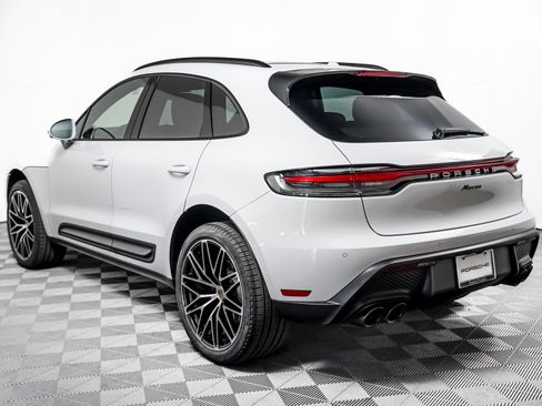 Certified 2026 Porsche Macan AWD/4WD image 3