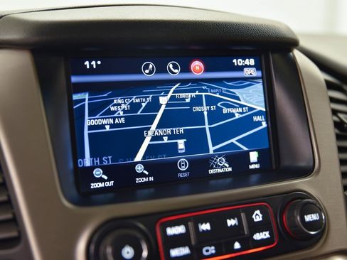 Used 2015 GMC Yukon Denali w/ Premium Package image 22