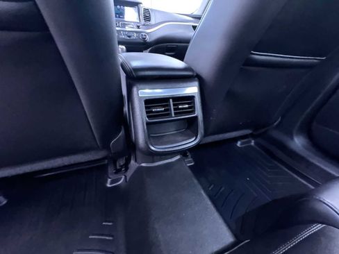 Used 2016 Chevrolet Impala LT image 37