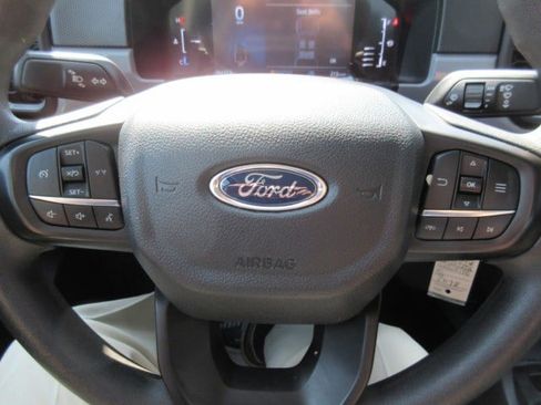 Used 2025 Ford Ranger XL RWD image 29