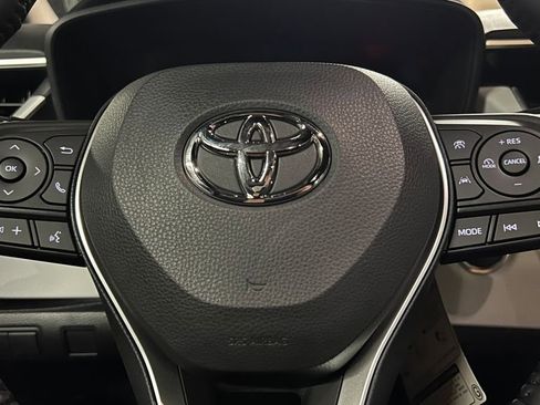 New 2026 Toyota Corolla SE image 34