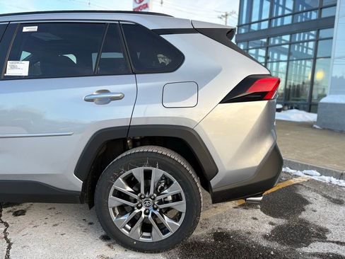 New 2025 Toyota RAV4 Limited image 4