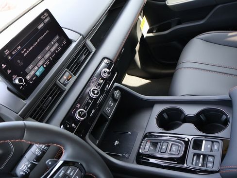 New 2025 Honda Pilot TrailSport image 20