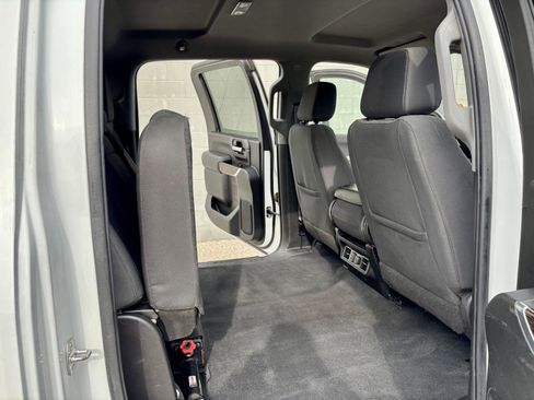 Used 2021 GMC Sierra 2500 SLE w/ SLE Value Package; image 20