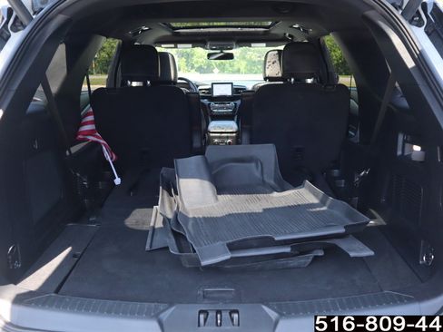 Used 2023 Ford Explorer ST-Line w/ Class IV Trailer Tow Package AWD/4WD image 26