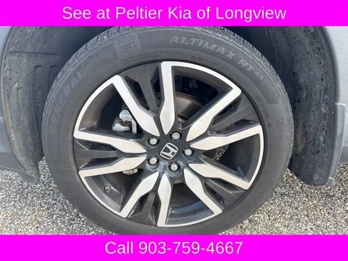 Used 2021 Honda Pilot Elite image 3