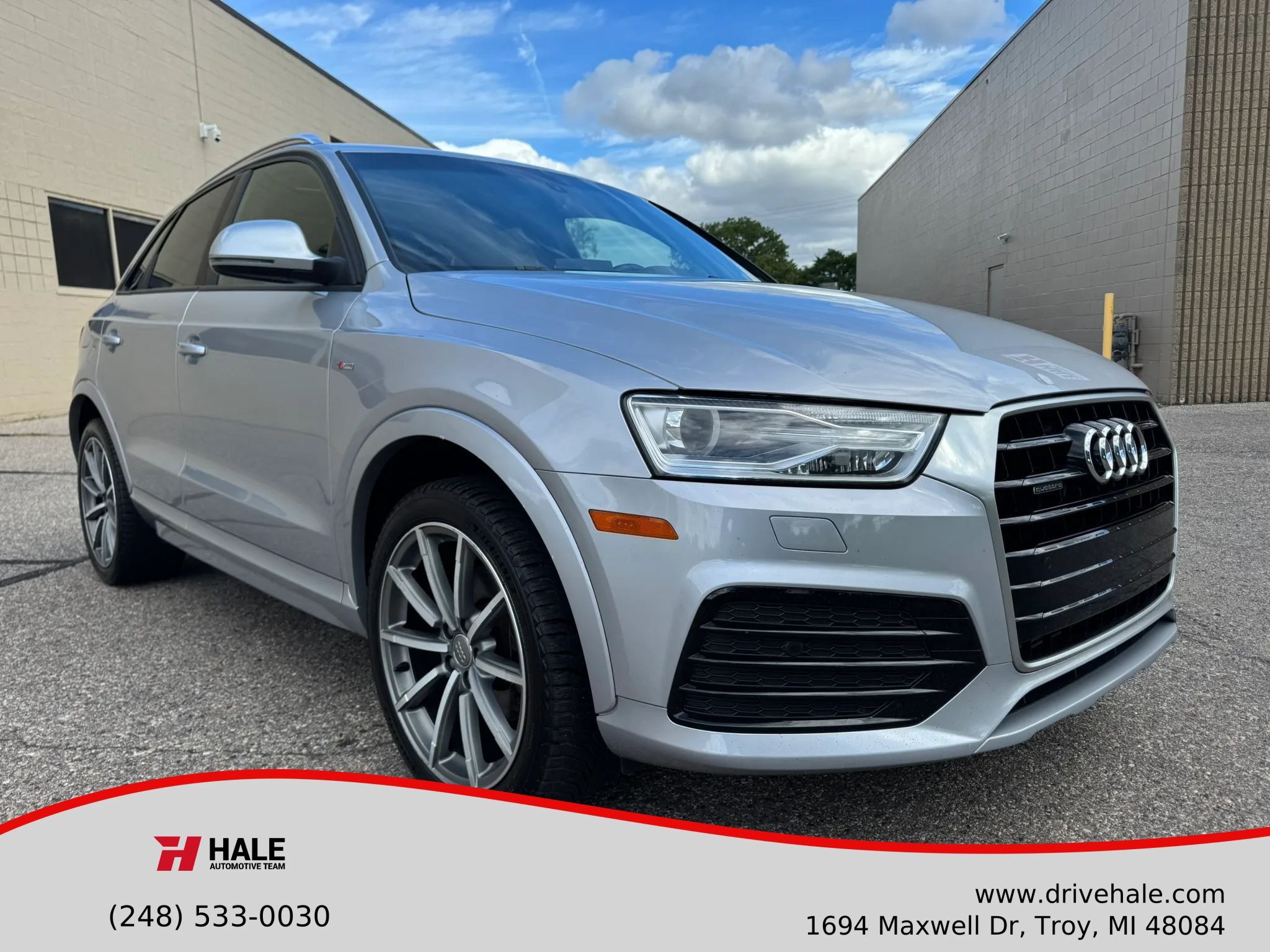 Used 2018 Audi Q3 2.0T Premium w/ Convenience Package AWD/4WD image 1